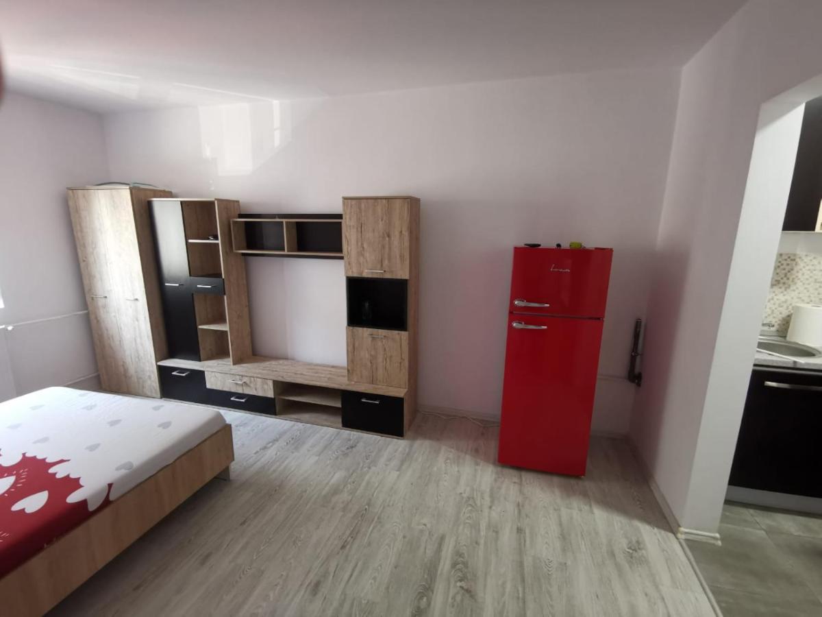 Bmw Studio Apartment Bucureşti Ngoại thất bức ảnh