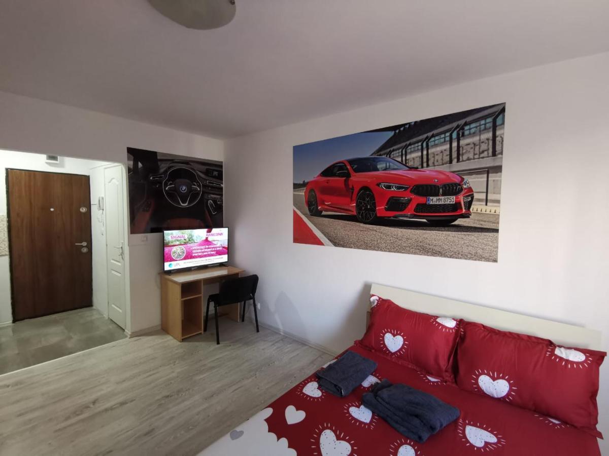 Bmw Studio Apartment Bucureşti Ngoại thất bức ảnh