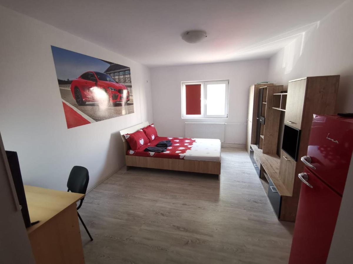 Bmw Studio Apartment Bucureşti Ngoại thất bức ảnh